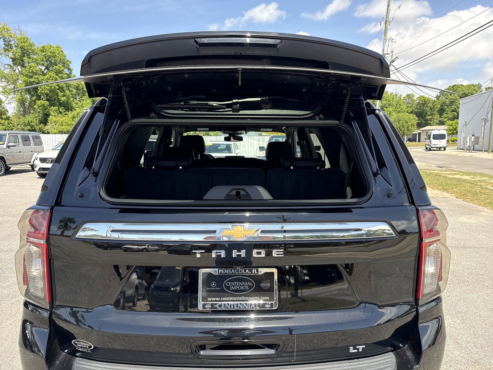 Used 2023 Chevrolet Tahoe LT w/ Luxury Package RWD image 37
