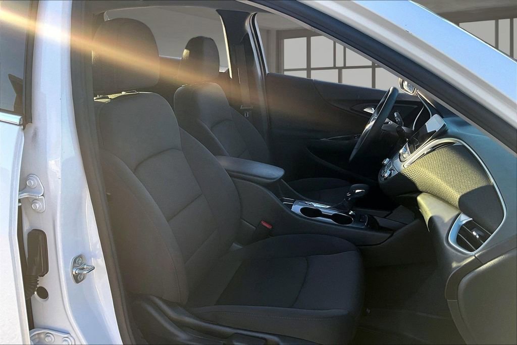 Used 2024 Chevrolet Malibu RS image 26