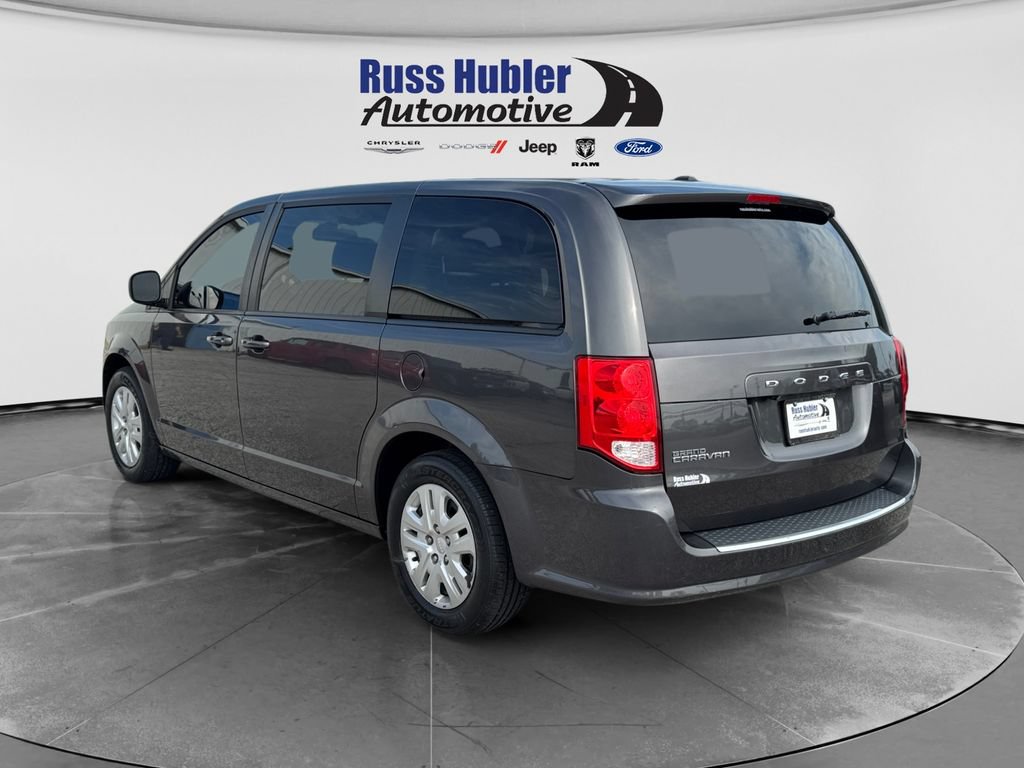 Used 2018 Dodge Grand Caravan SE w/ UConnect Hands-Free Group FWD image 3