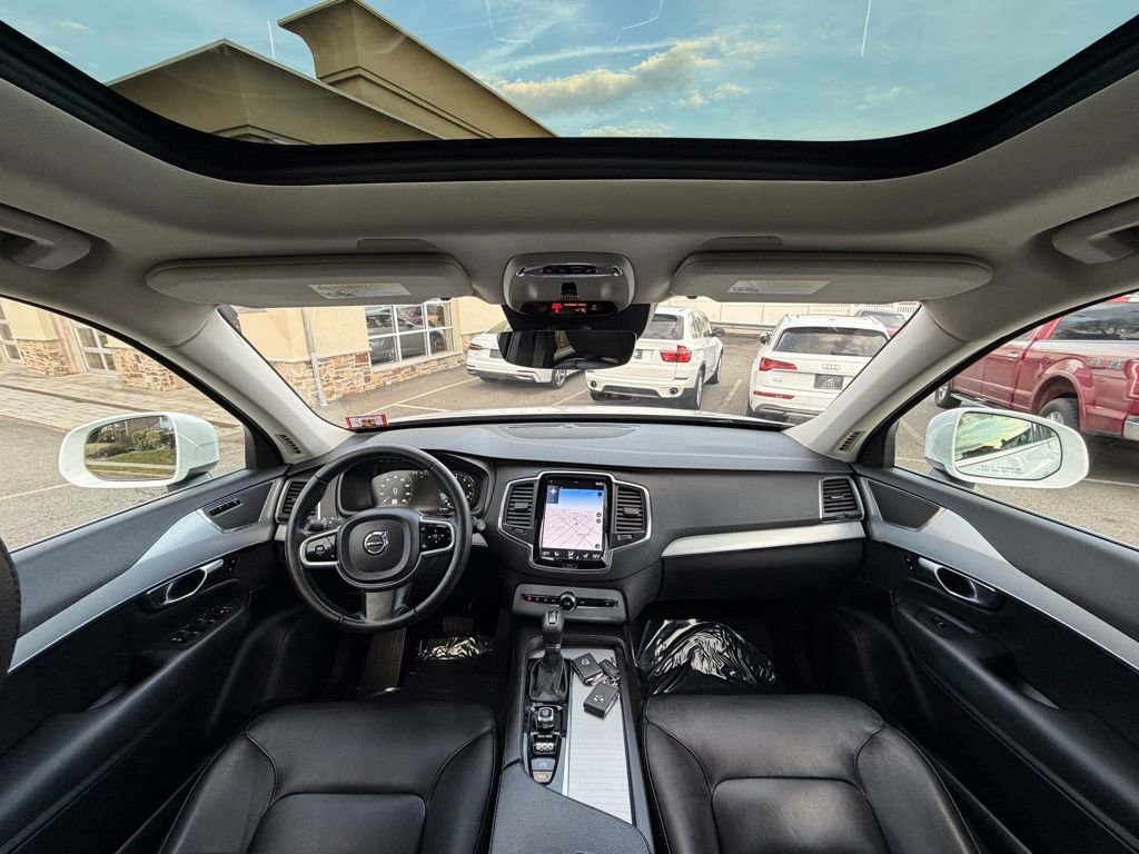 Used 2018 Volvo XC90 T6 Momentum image 13