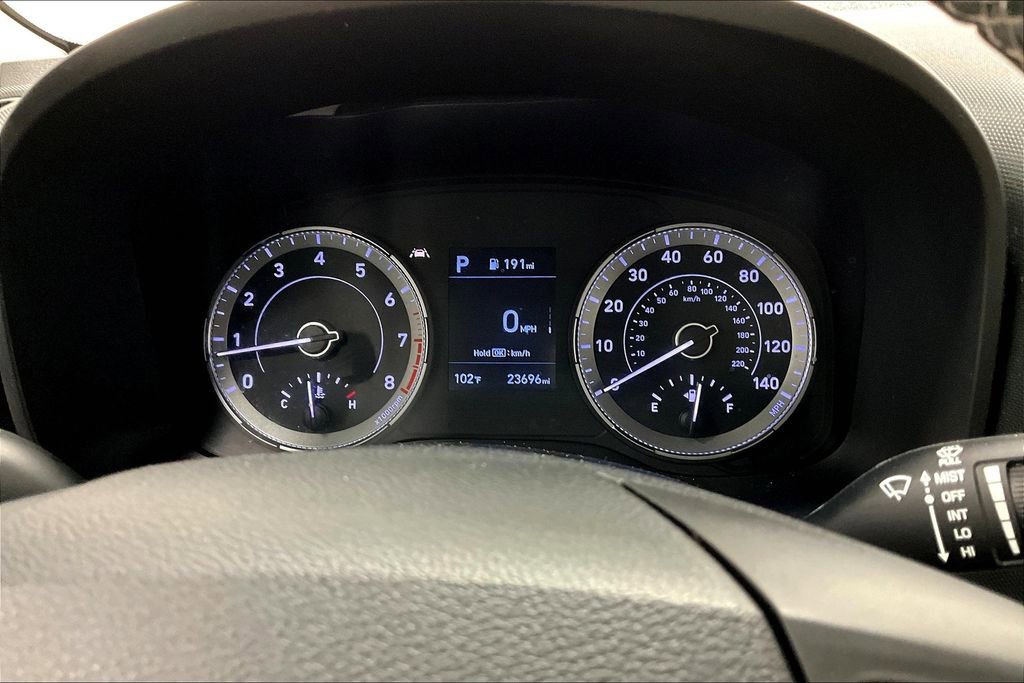 Used 2022 Hyundai Venue SEL w/ Cargo Package image 25