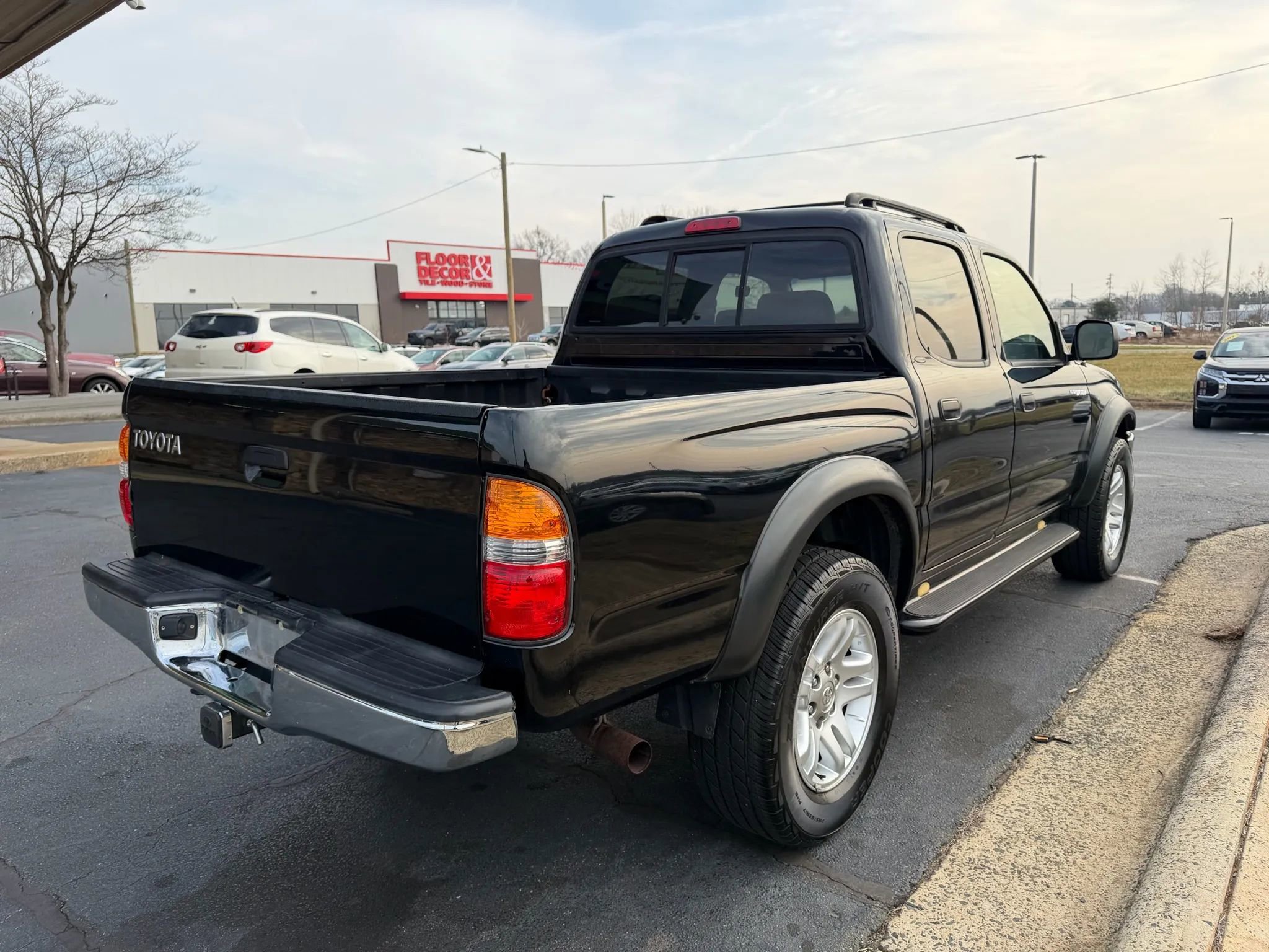 Used 2004 Toyota Tacoma PreRunner RWD image 7
