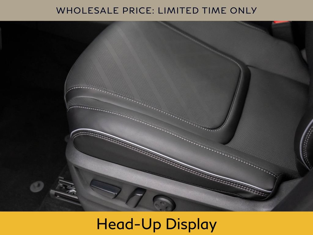 Used 2026 INFINITI QX80 Luxe w/ Cargo Package AWD/4WD image 11