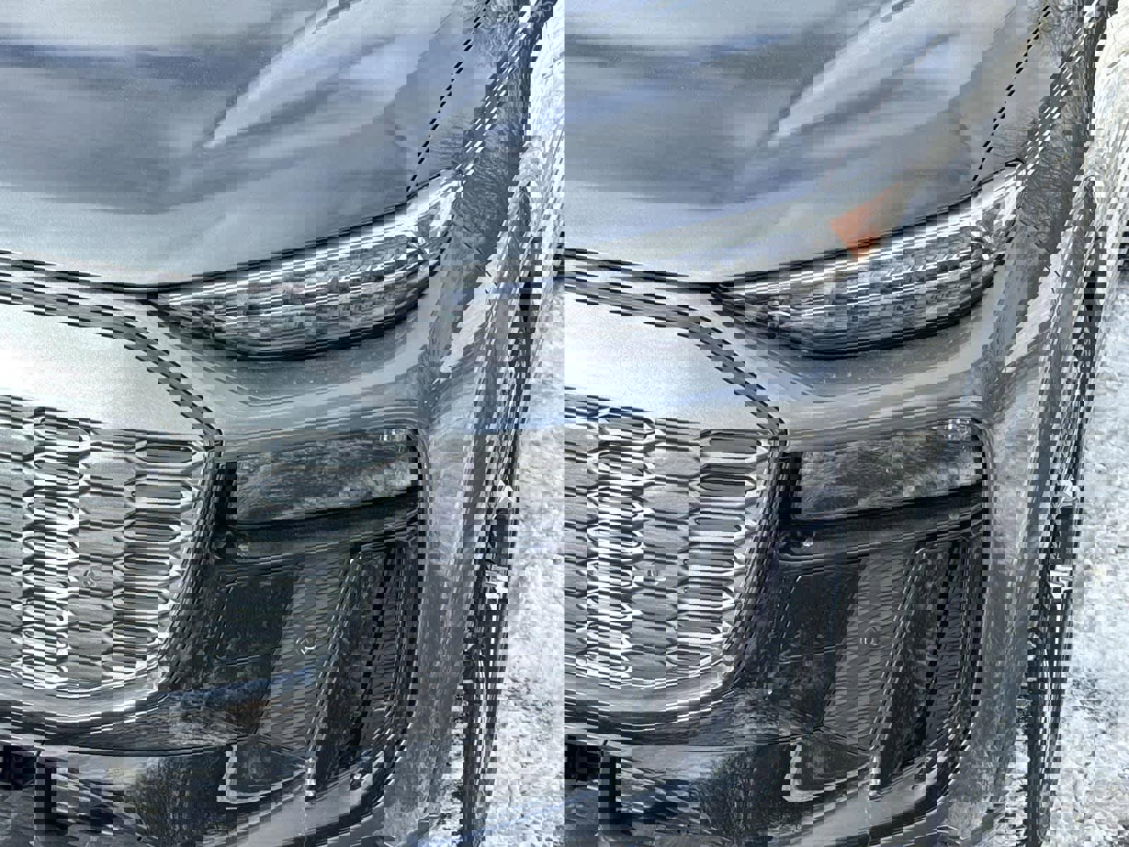 Used 2025 Audi SQ6 e-tron Premium Plus w/ Premium Plus image 9