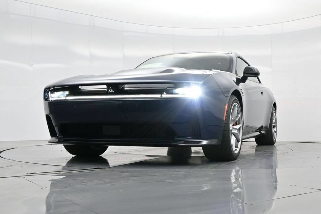 New 2025 Dodge Charger Daytona Scat Pack w/ Track Pack AWD/4WD image 32
