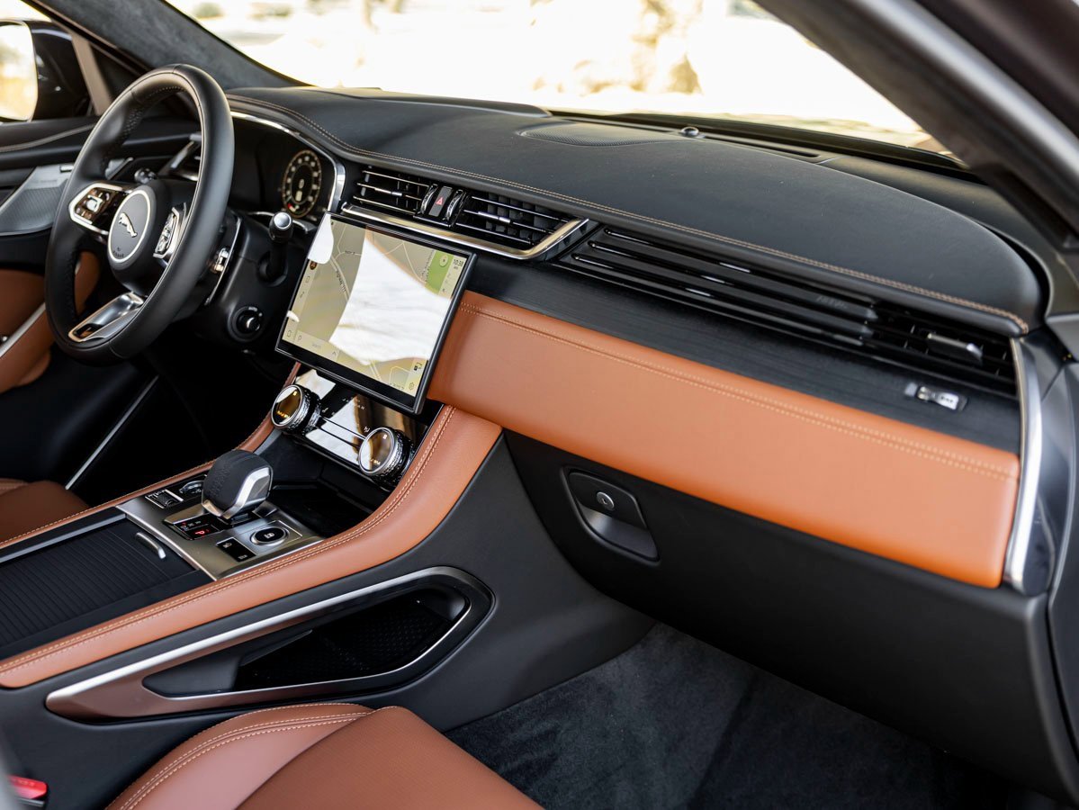 New 2026 Jaguar F-PACE R-Dynamic S image 29