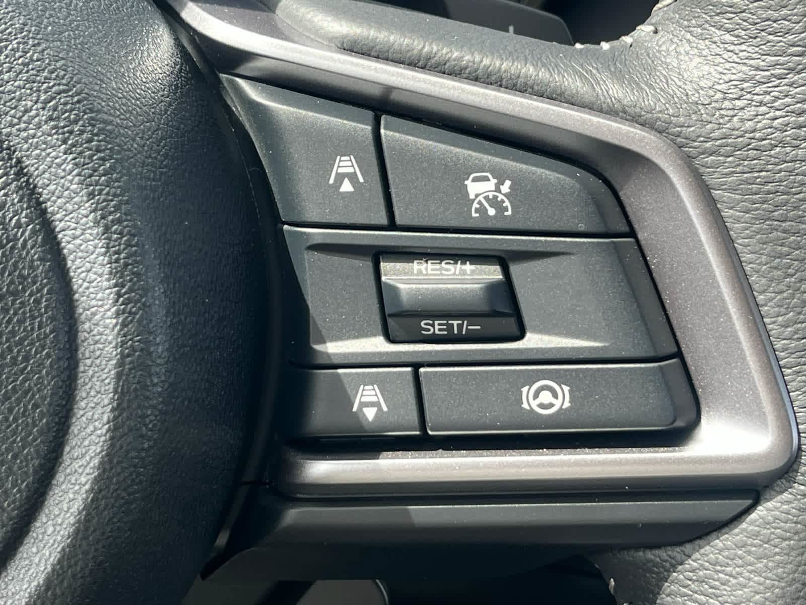 New 2026 Subaru Ascent Limited AWD/4WD image 16