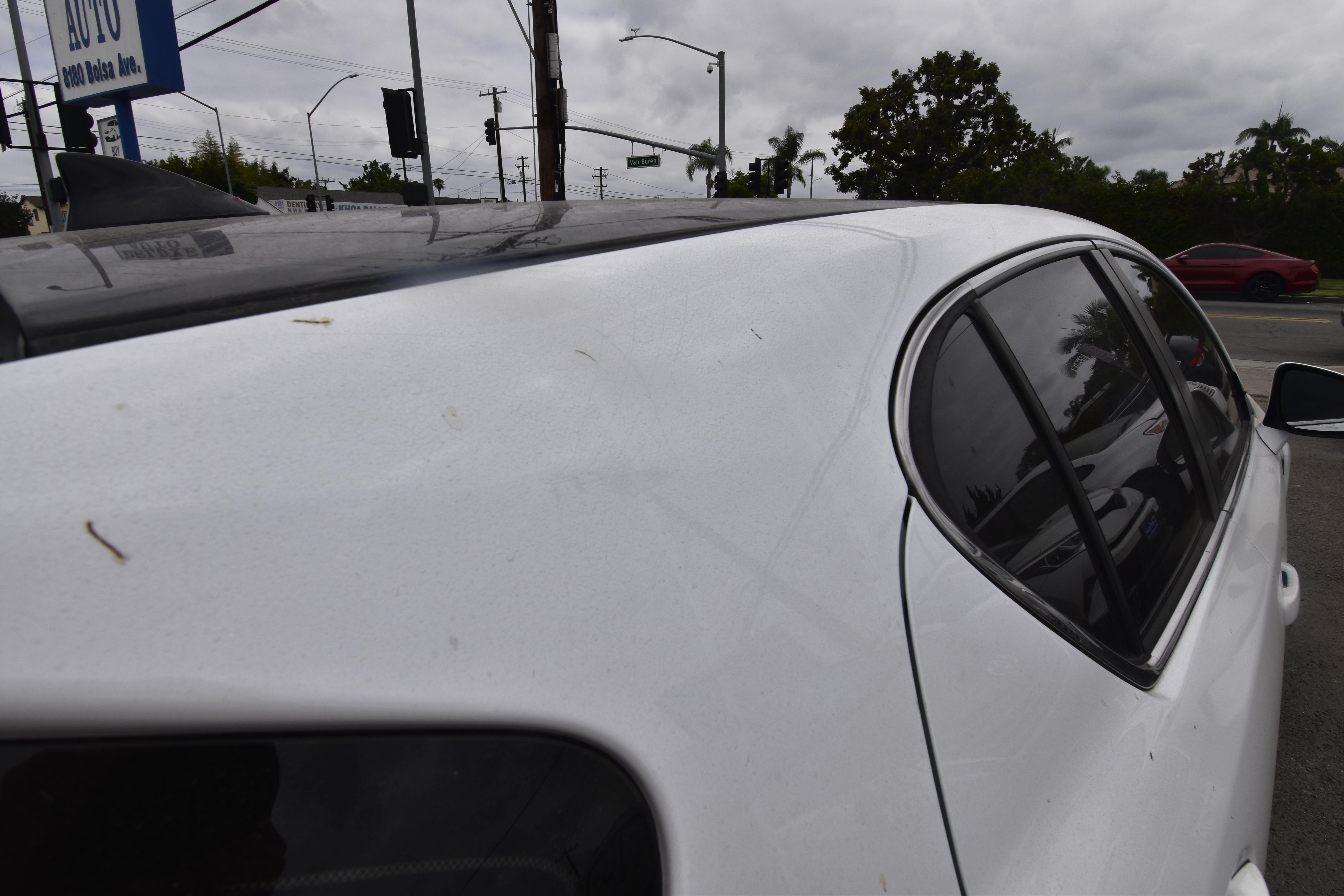 Used 2015 Lexus CT 200h w/ Navigation Package FWD image 14