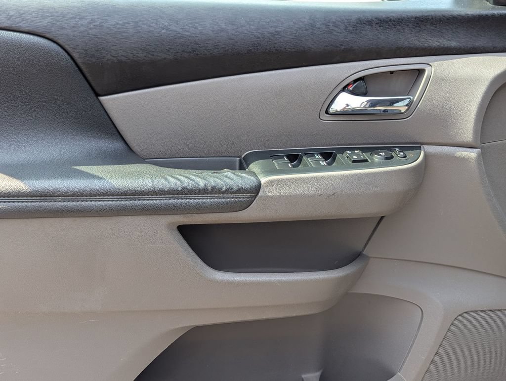 Used 2015 Honda Odyssey EX-L image 12