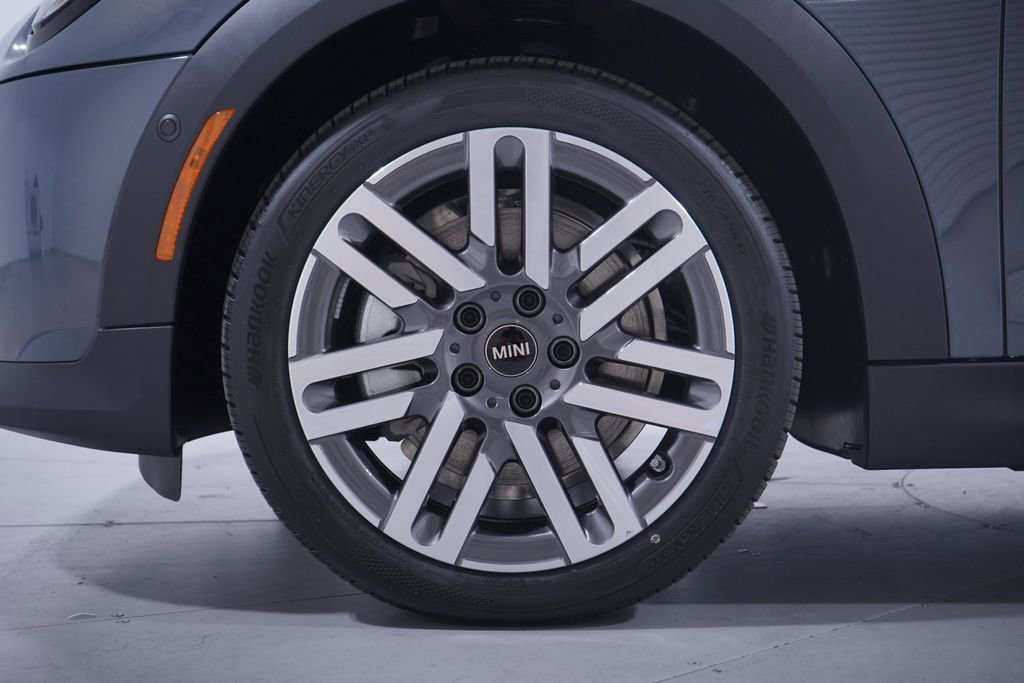 New 2026 MINI Cooper S image 2