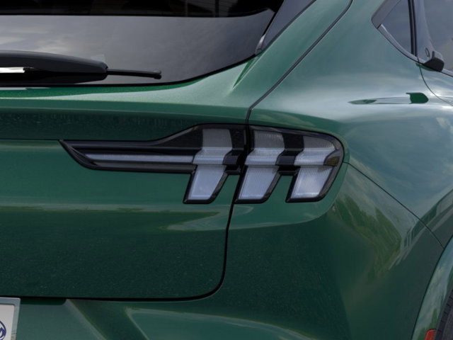 New 2026 Ford Mustang Mach-E Premium image 21