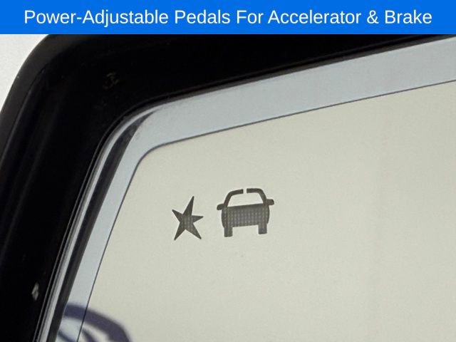 Used 2017 GMC Yukon XL Denali w/ Open Road Package image 26