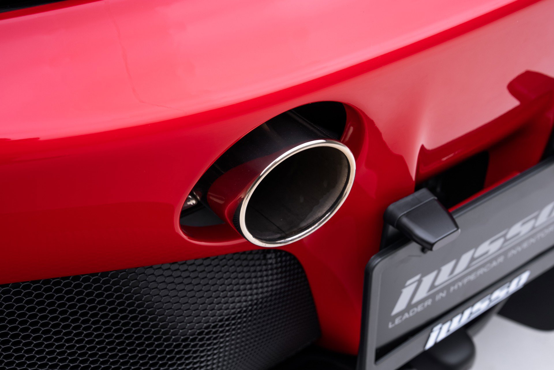 Used 2023 Ferrari SF90 Stradale AWD/4WD image 31