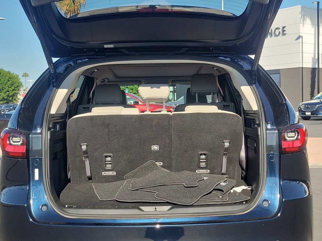 Certified 2024 MAZDA CX-90 Plug-In Hybrid w/ Premium Pkg AWD/4WD image 28