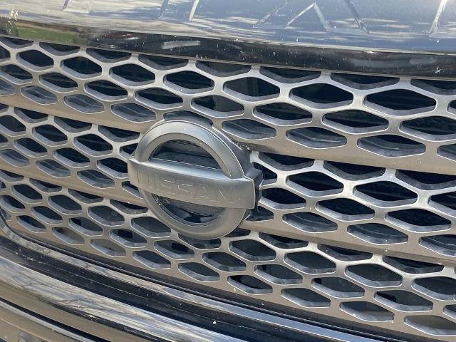 Used 2019 Nissan Titan SV w/ SV Convenience Package RWD image 26