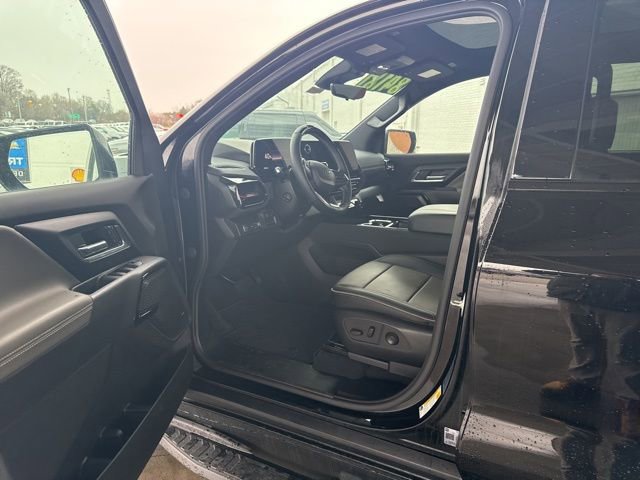 New 2026 Chevrolet Silverado EV Trail Boss image 18