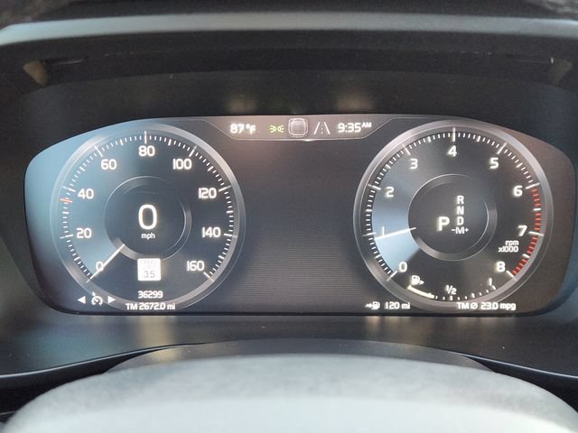 Used 2022 Volvo XC40 T5 Inscription AWD/4WD image 14