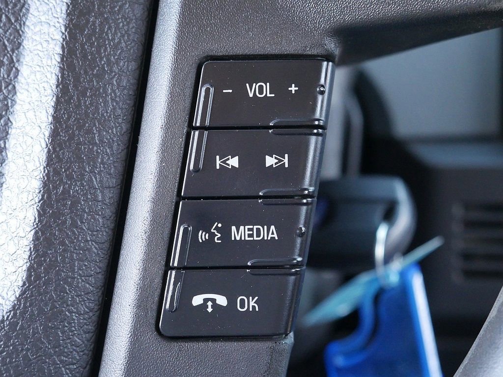 Used 2013 Ford F150 STX w/ Mid Equipment Group AWD/4WD image 30