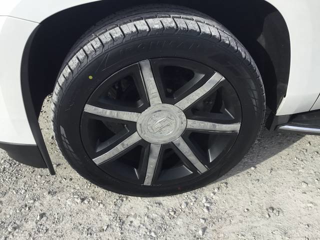 Used 2016 Cadillac Escalade Luxury image 9