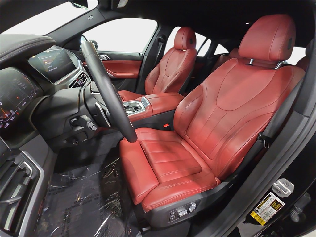 Used 2021 BMW X6 sDrive40i w/ Convenience Package image 14