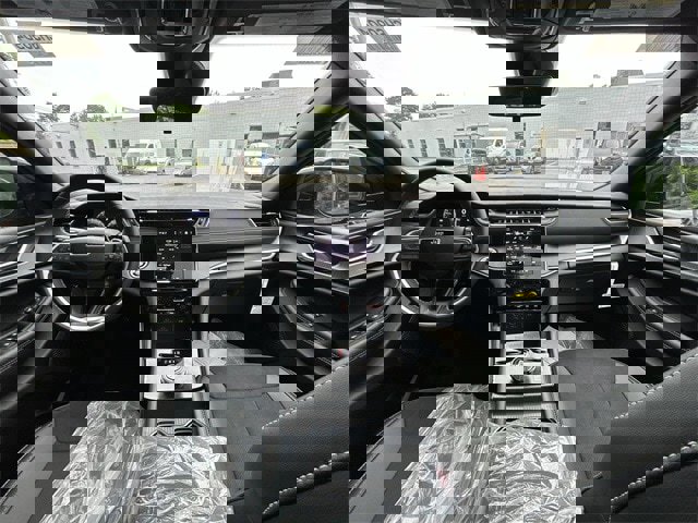 New 2025 Jeep Grand Cherokee L Altitude image 12