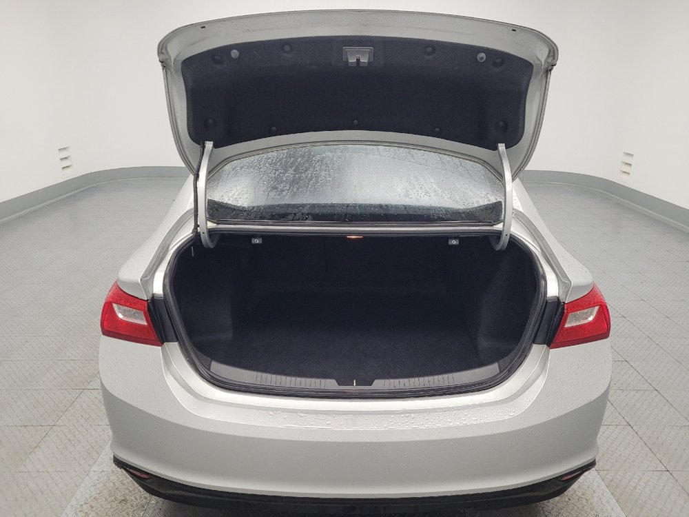 Used 2017 Chevrolet Malibu LS image 29