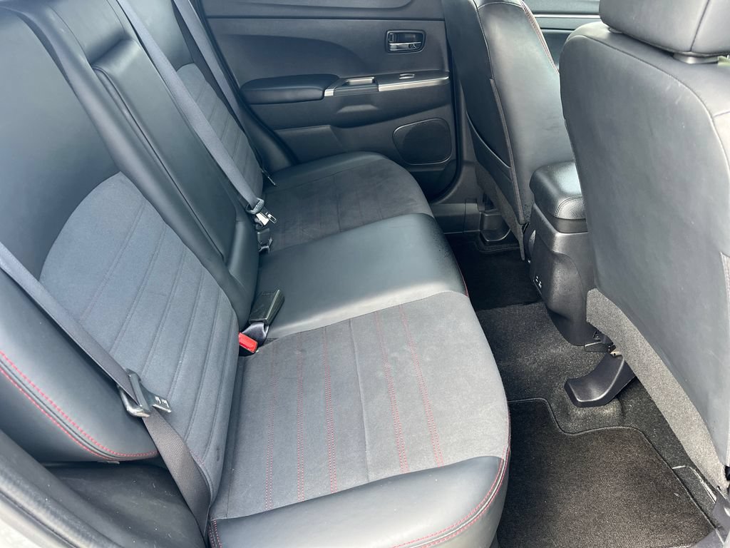 Used 2024 Mitsubishi Outlander Sport ES AWD/4WD image 10