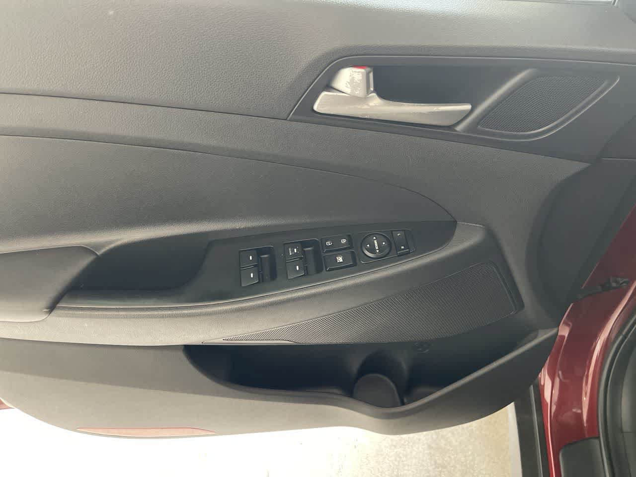 Used 2019 Hyundai Tucson SE AWD/4WD image 13