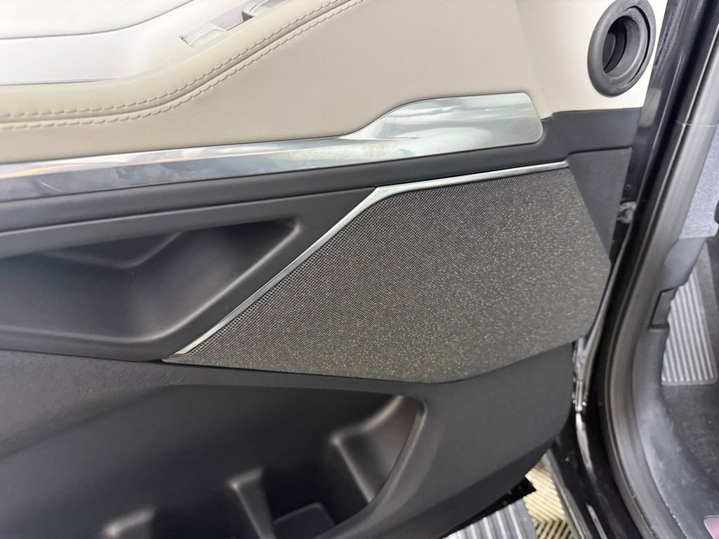 New 2025 Lincoln Navigator Reserve image 15