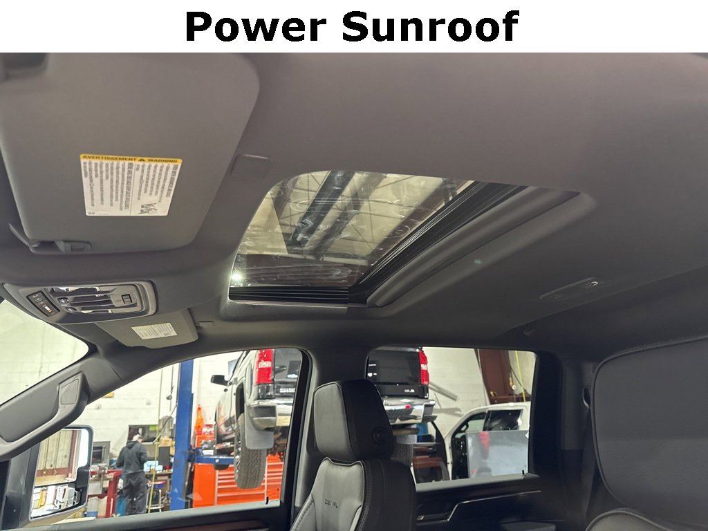 New 2025 GMC Sierra 3500 Denali w/ Denali Reserve Package image 3