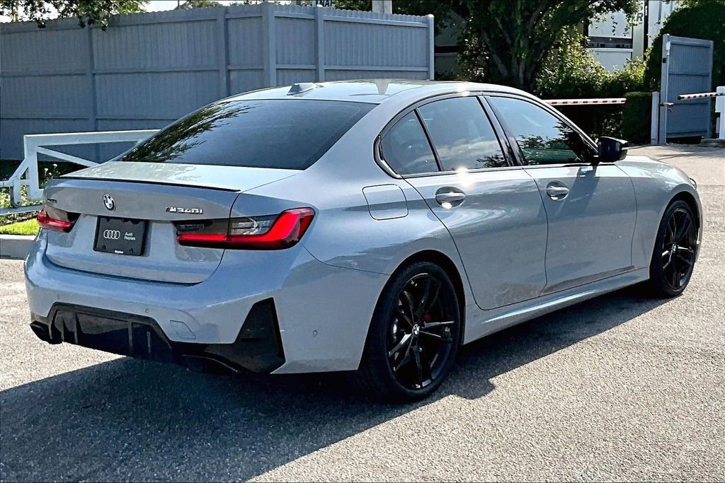 Used 2024 BMW M340i xDrive w/ Premium Package AWD/4WD image 5