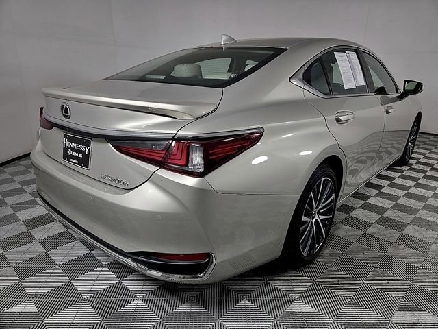 Used 2025 Lexus ES 300h w/ Premium Package FWD image 5