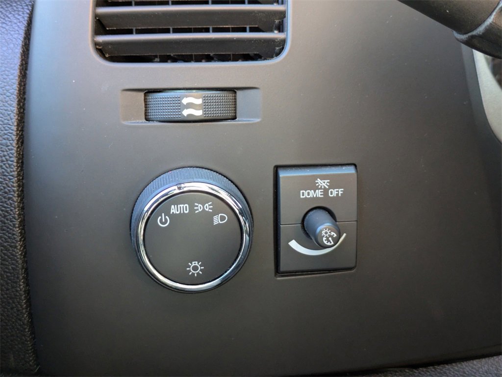 Used 2014 Chevrolet Silverado 2500 LT image 21