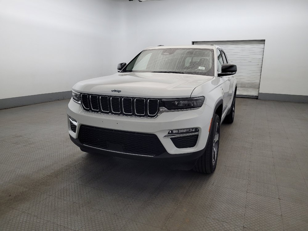 Used 2023 Jeep Grand Cherokee 4WD 4xe image 15