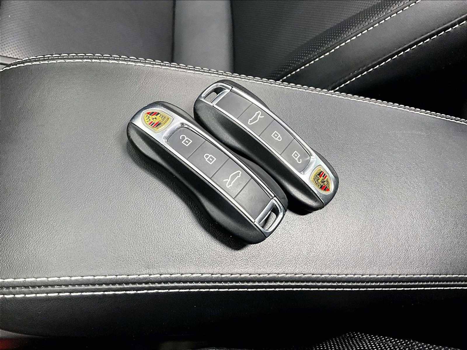 Used 2021 Porsche 911 Targa 4S image 36