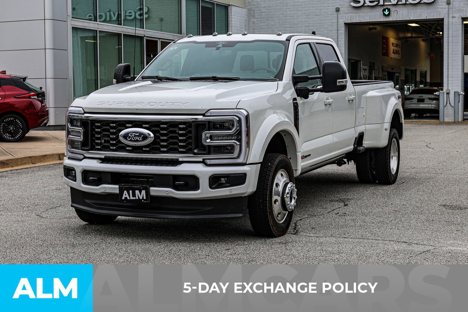 Used 2025 Ford F450 Platinum image 4
