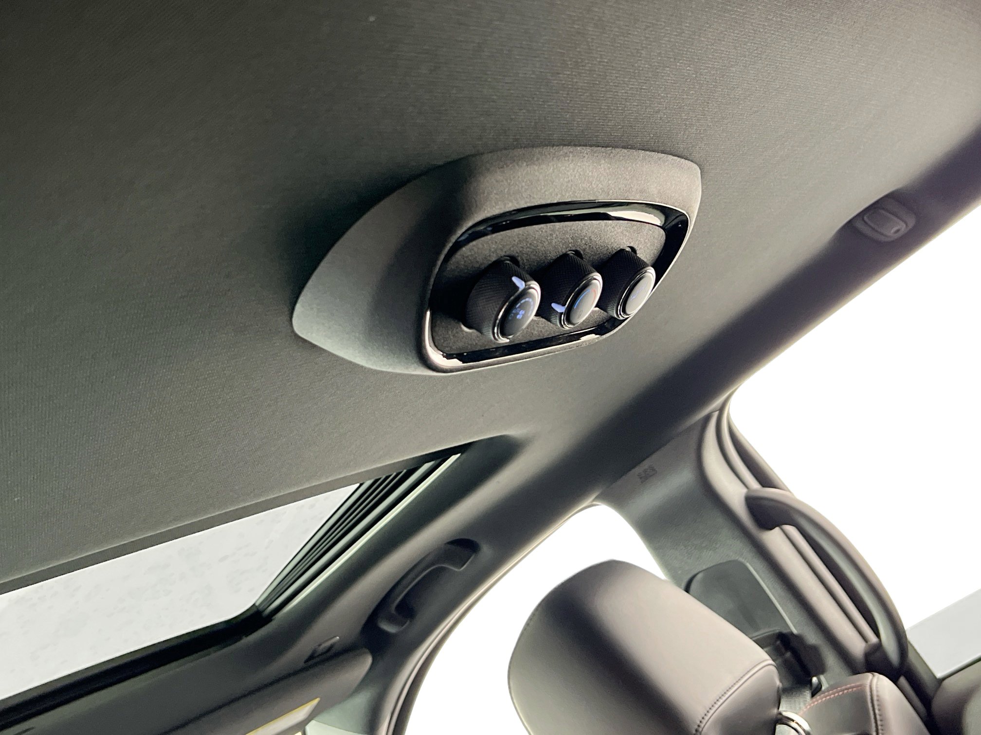 Used 2022 Dodge Durango R/T w/ Blacktop Package image 26