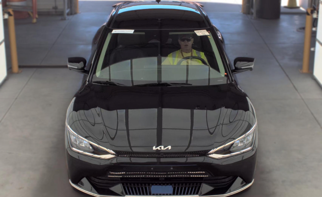 Certified 2023 Kia EV6 Wind w/ Wind Technology Package AWD/4WD image 3