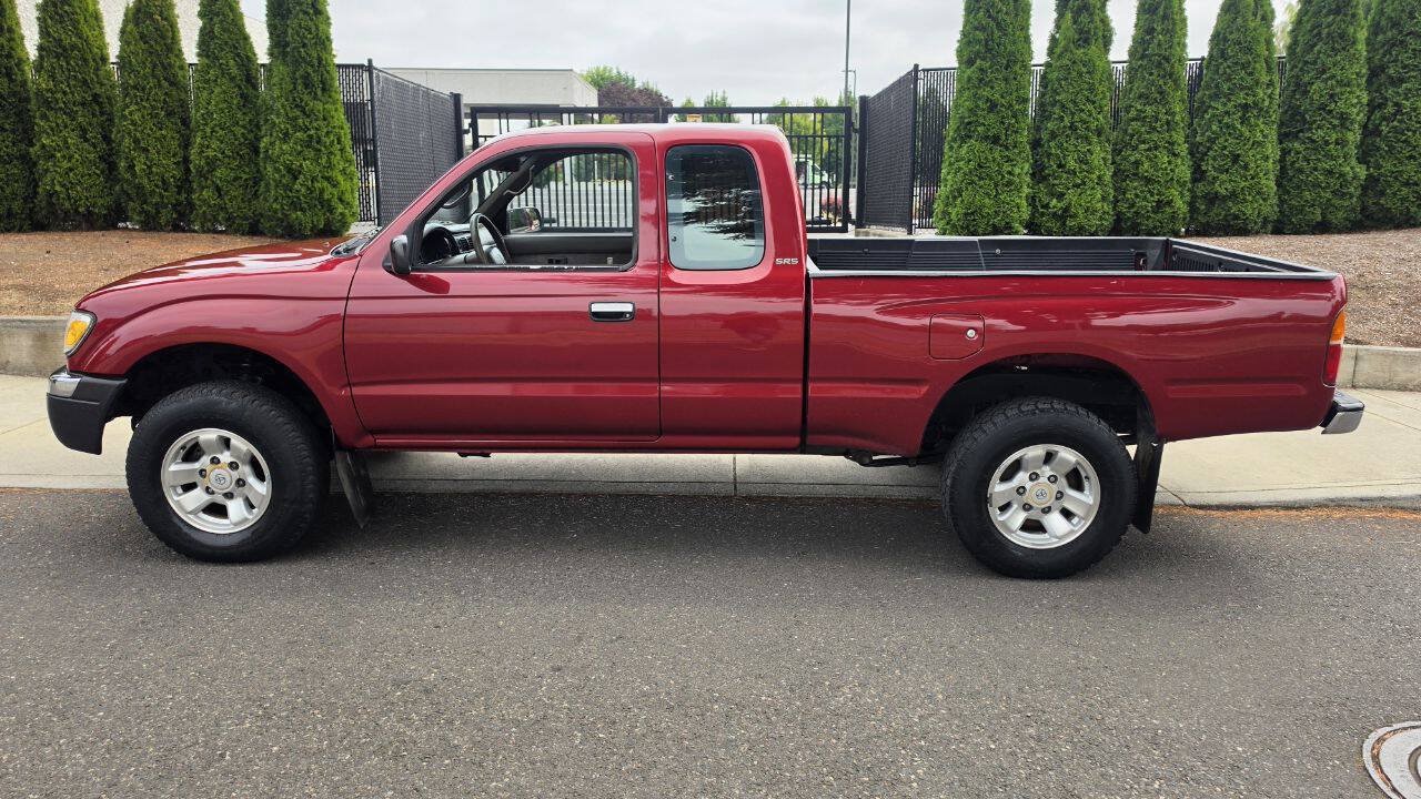 Used 1998 Toyota Tacoma 4x4 Xtracab w/ Convenience Pkg image 8