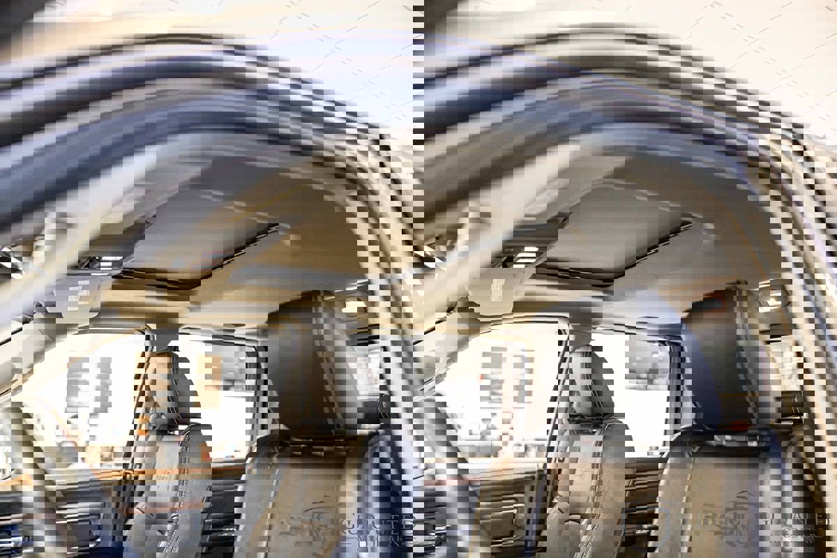 Used 2016 RAM 1500 Laramie w/ Convenience Group image 17