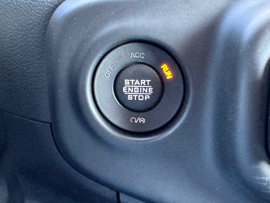 Used 2021 Jeep Gladiator Mojave AWD/4WD image 8