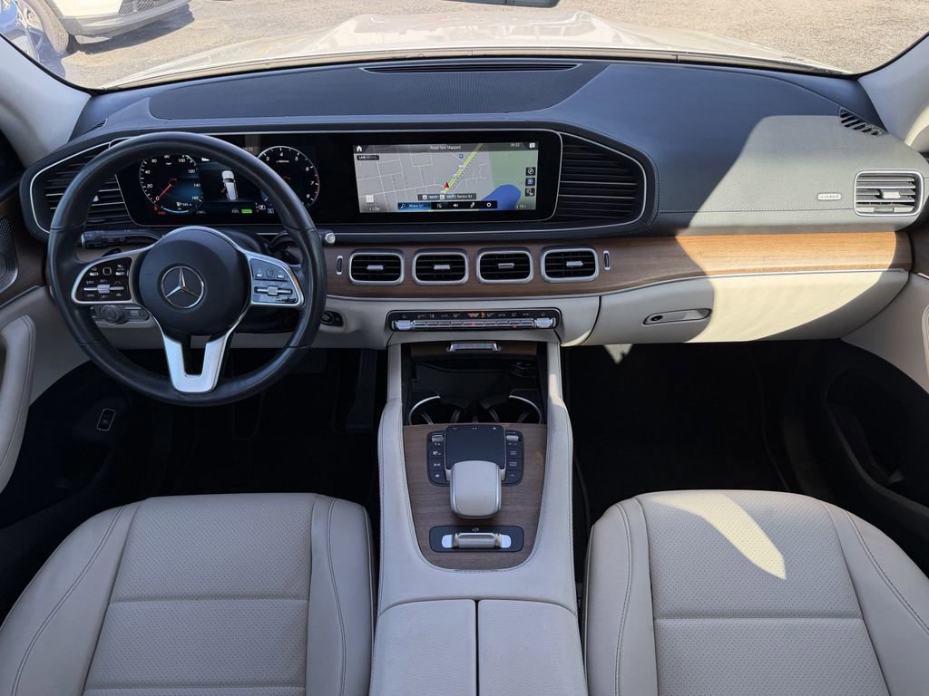 Used 2022 Mercedes-Benz GLS 450 4MATIC image 12