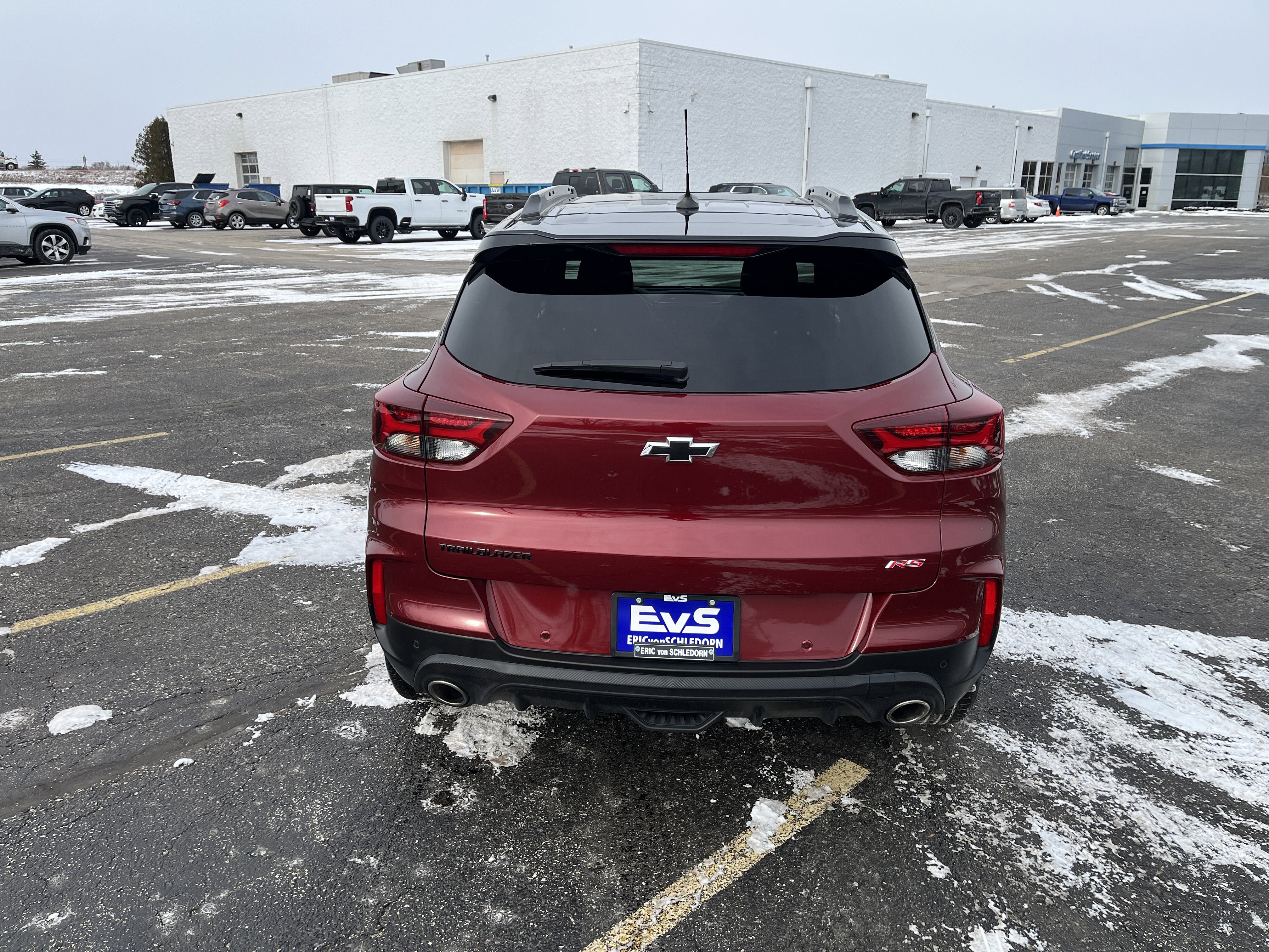 Used 2023 Chevrolet TrailBlazer RS w/ Sun and Liftgate Package image 5