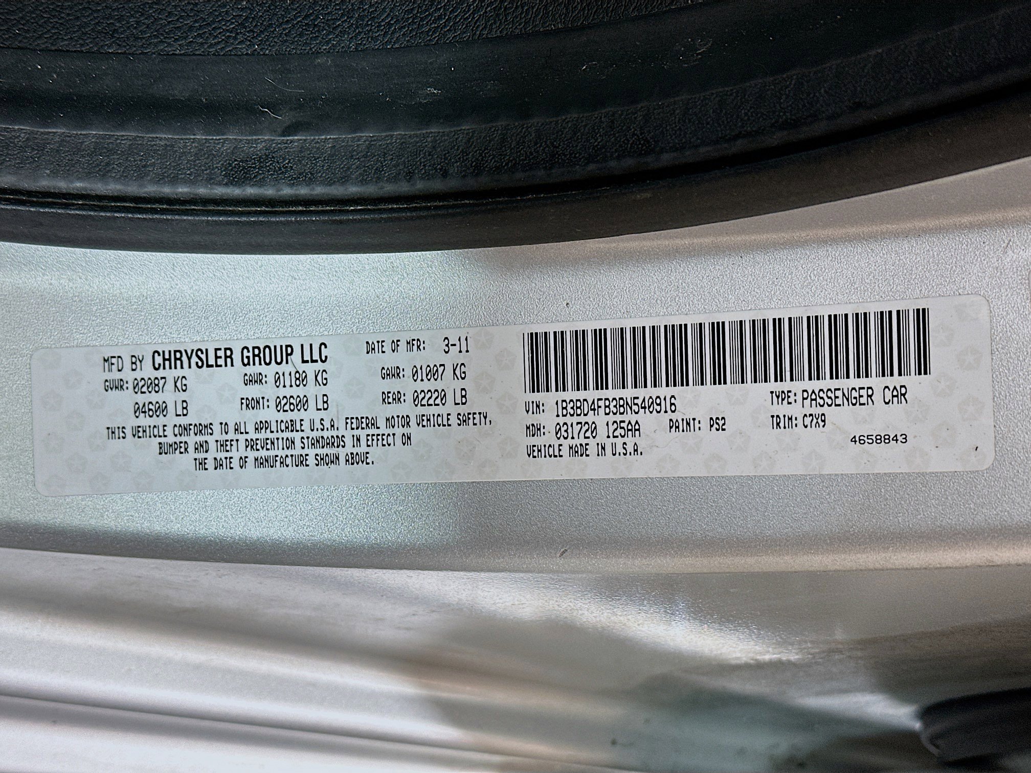 Used 2011 Dodge Avenger Express image 28