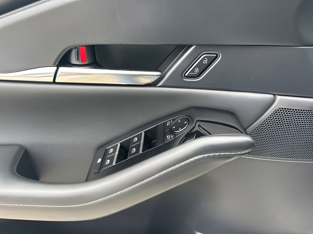 Used 2025 MAZDA CX-30 AWD 2.5 S w/ Preferred Package image 26