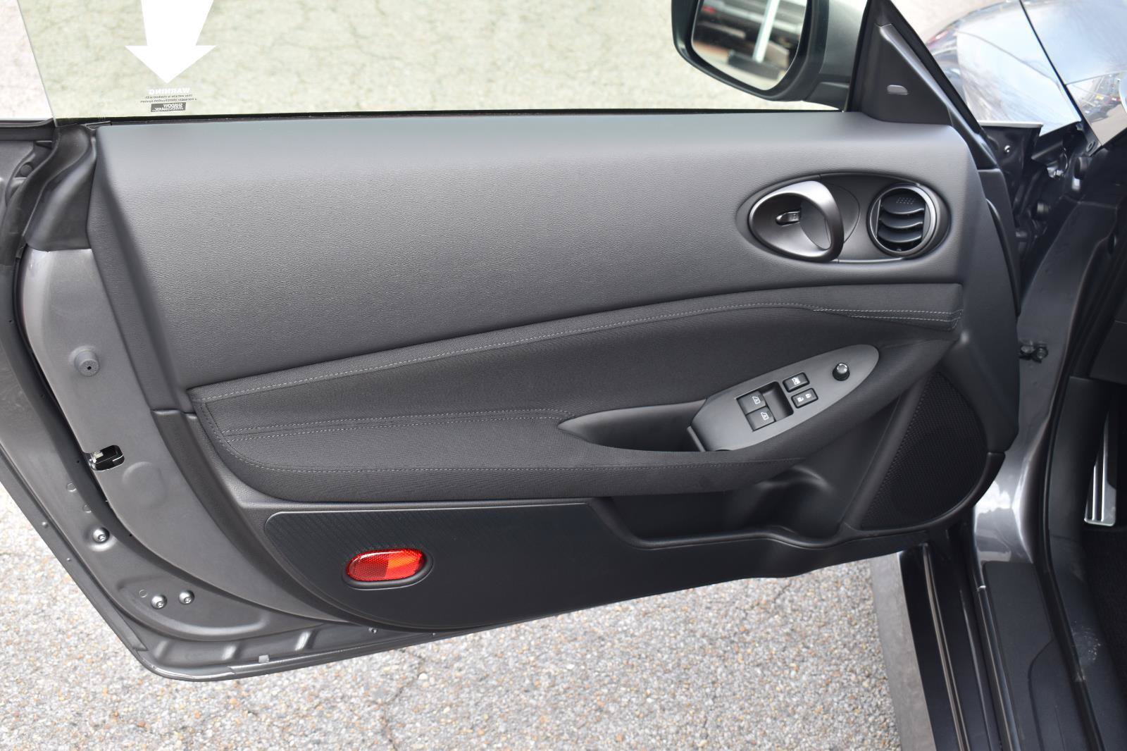 Used 2026 Nissan Z Sport w/ Floor Mat Package RWD image 17