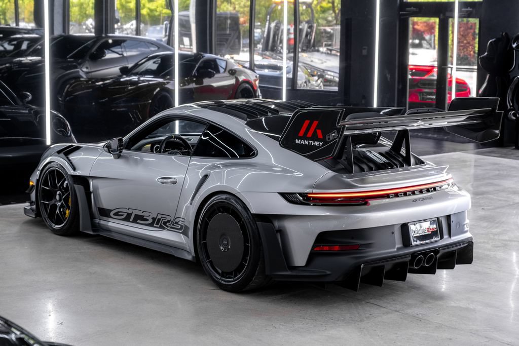 Used 2025 Porsche 911 GT3 RS RWD image 16