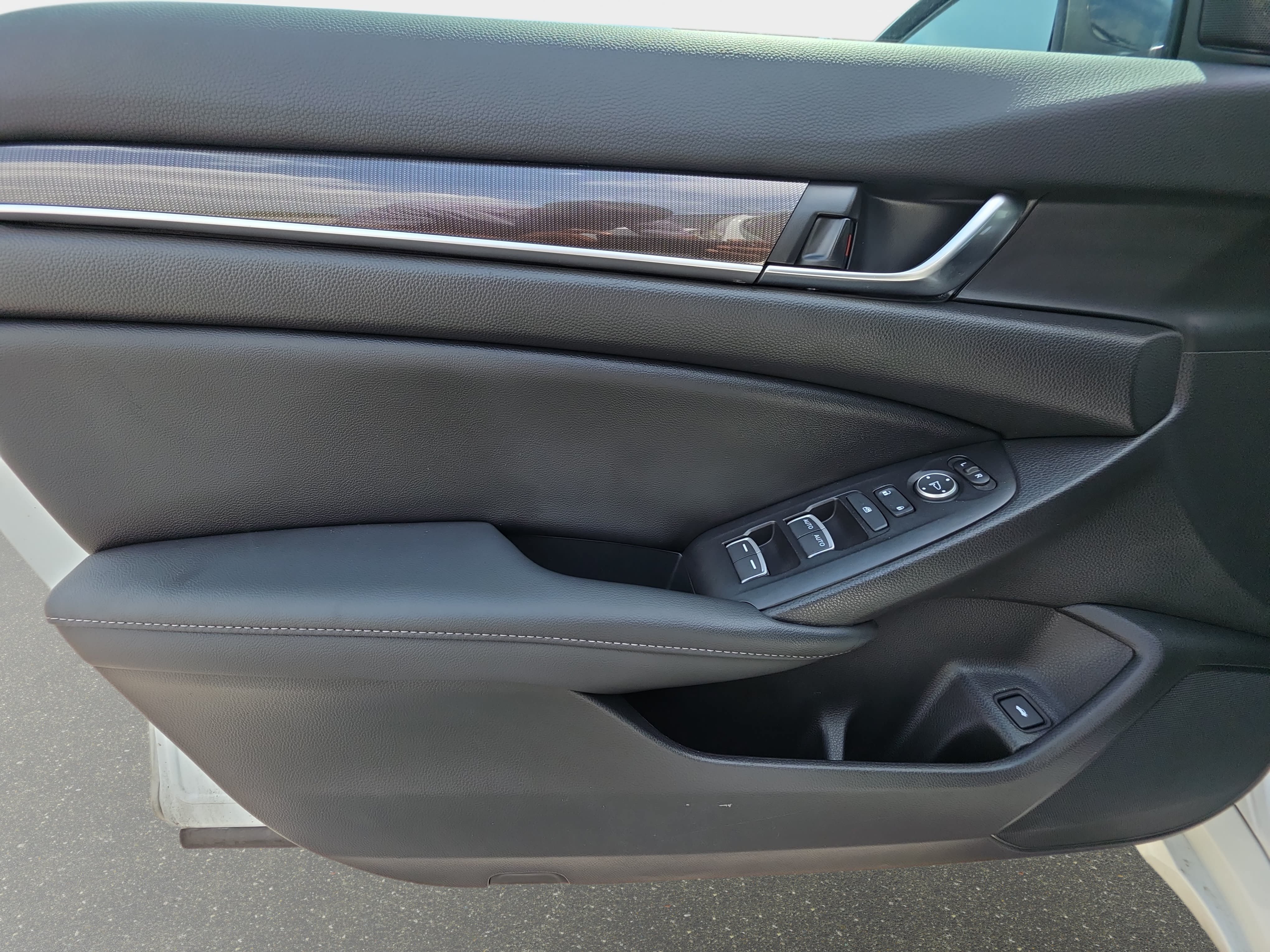 Used 2022 Honda Accord Sport image 27