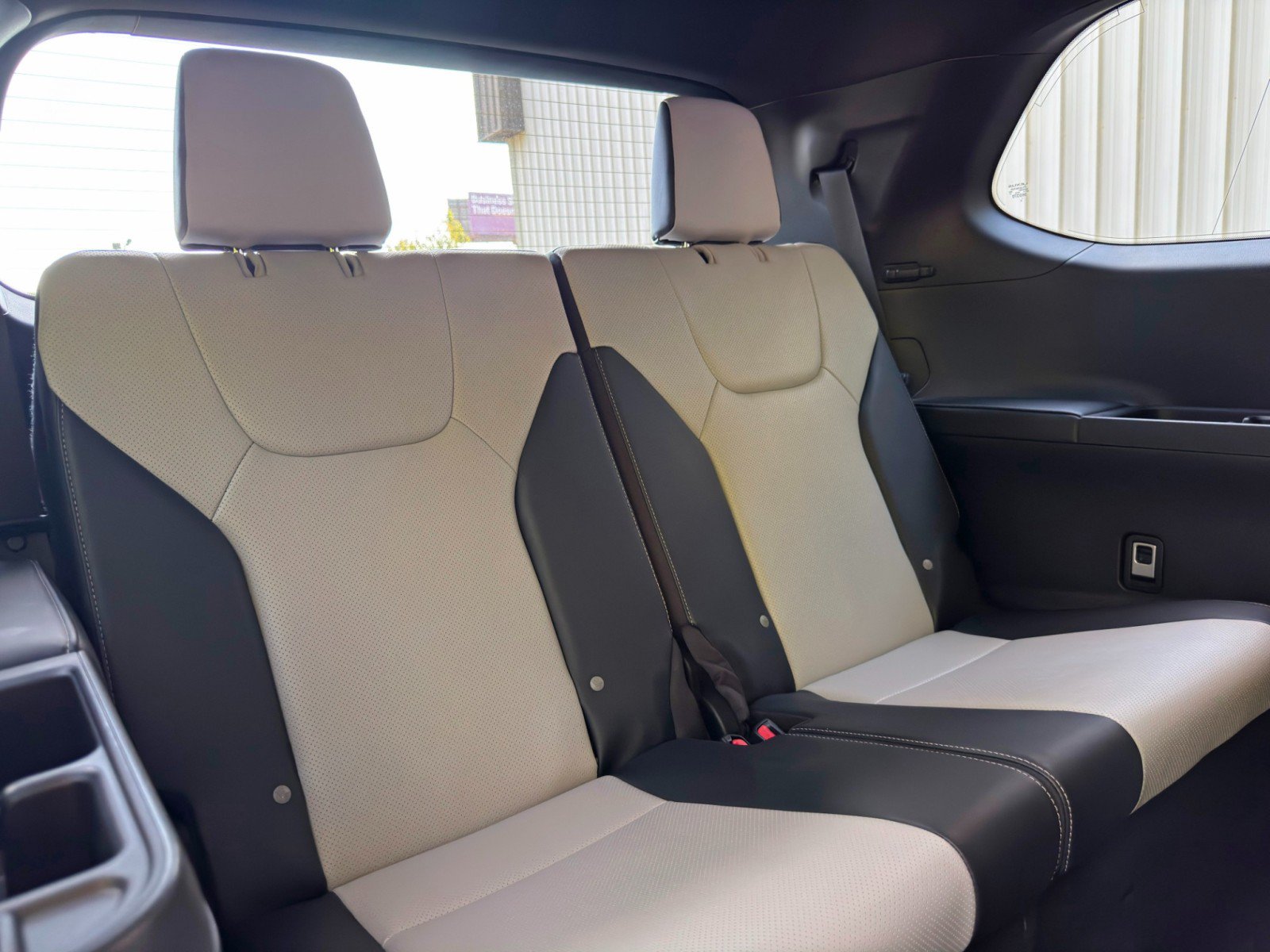 Used 2024 Lexus TX 500h AWD w/ Technology Package image 40