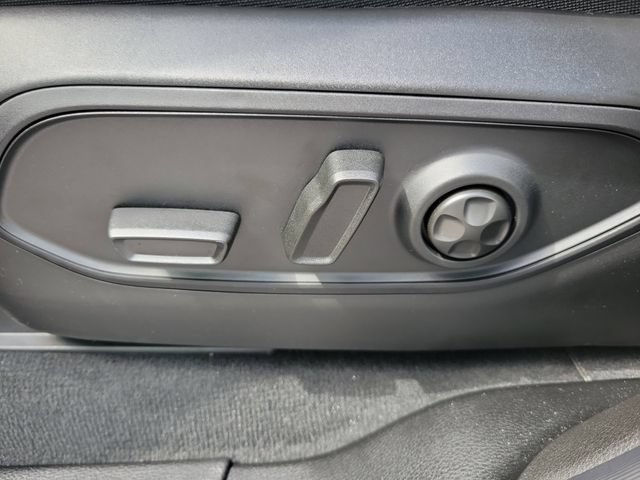 New 2026 Jeep Grand Cherokee Altitude RWD image 16